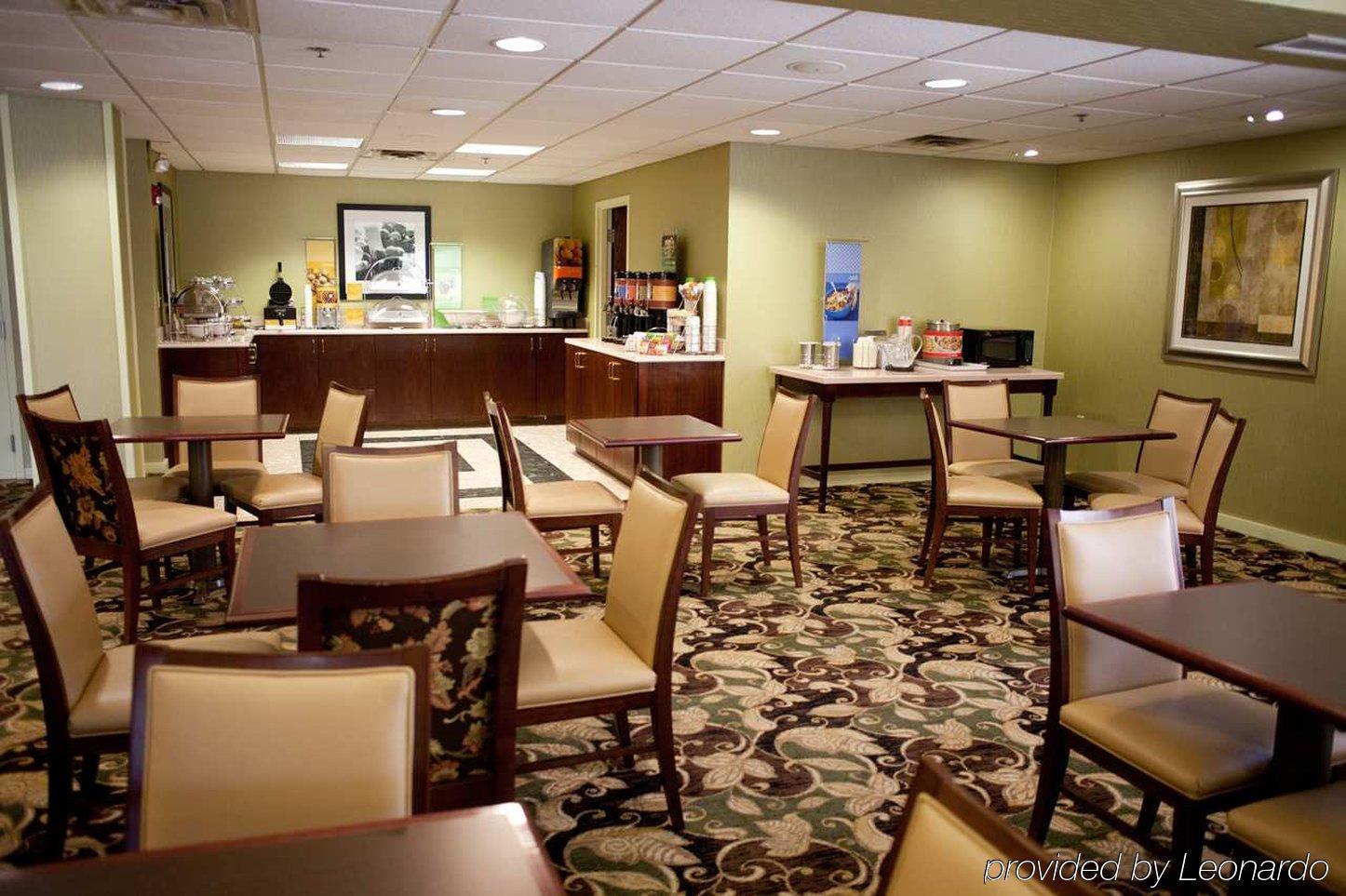 Dublin Inn And Suites Екстериор снимка