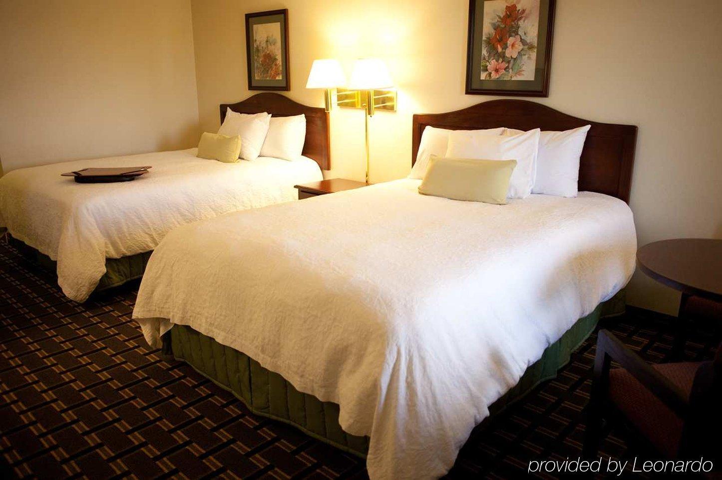 Dublin Inn And Suites Екстериор снимка
