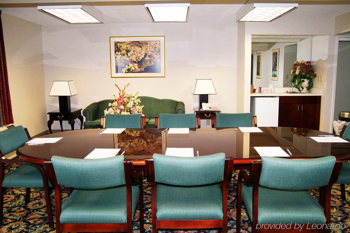 Dublin Inn And Suites Съоръжения снимка