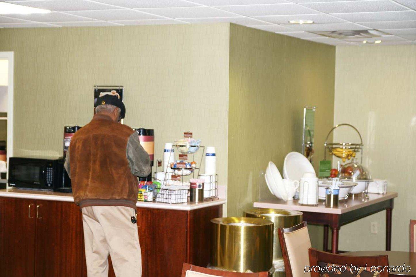 Dublin Inn And Suites Ресторант снимка
