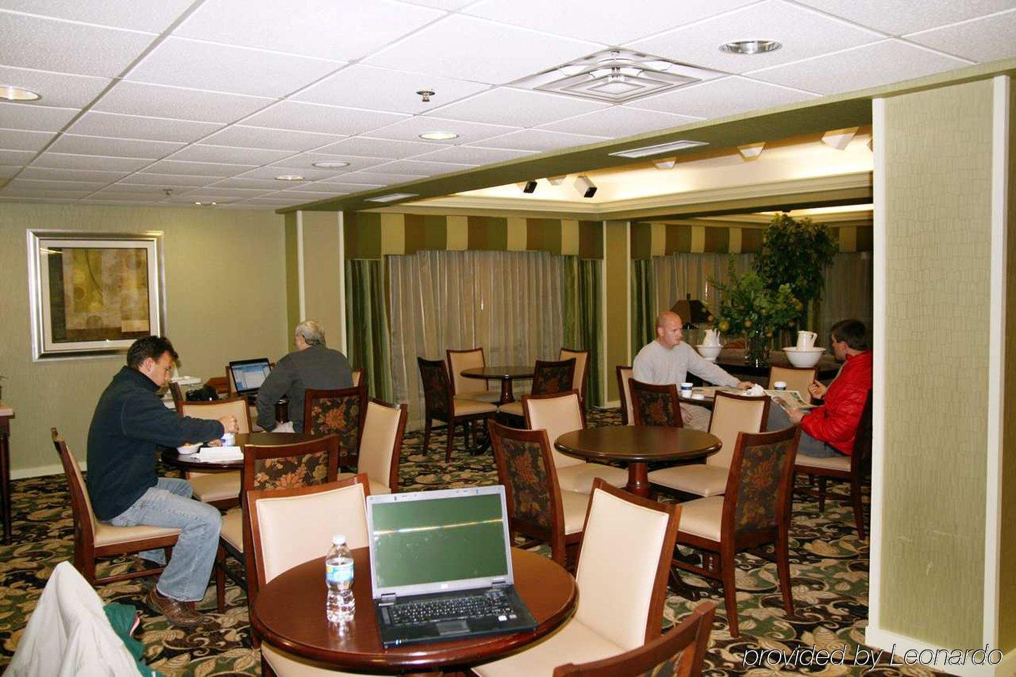 Dublin Inn And Suites Екстериор снимка