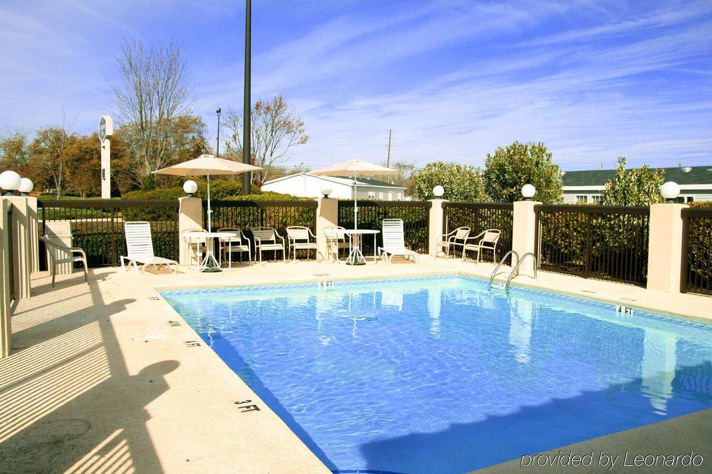 Dublin Inn And Suites Екстериор снимка